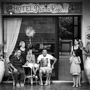 donna-rosa-hotel.sicilyhotelsitaly.net/