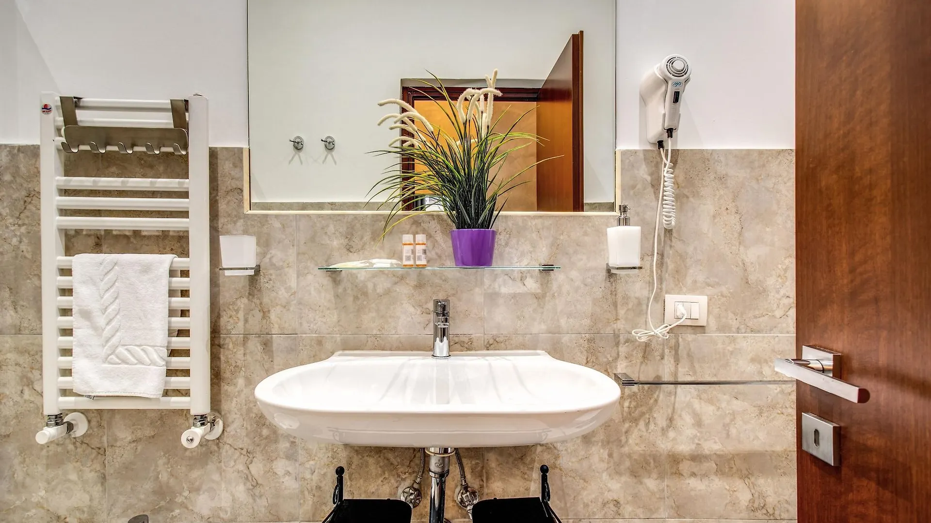 La Residenza Dell'Angelo Hotel Rome Guest house